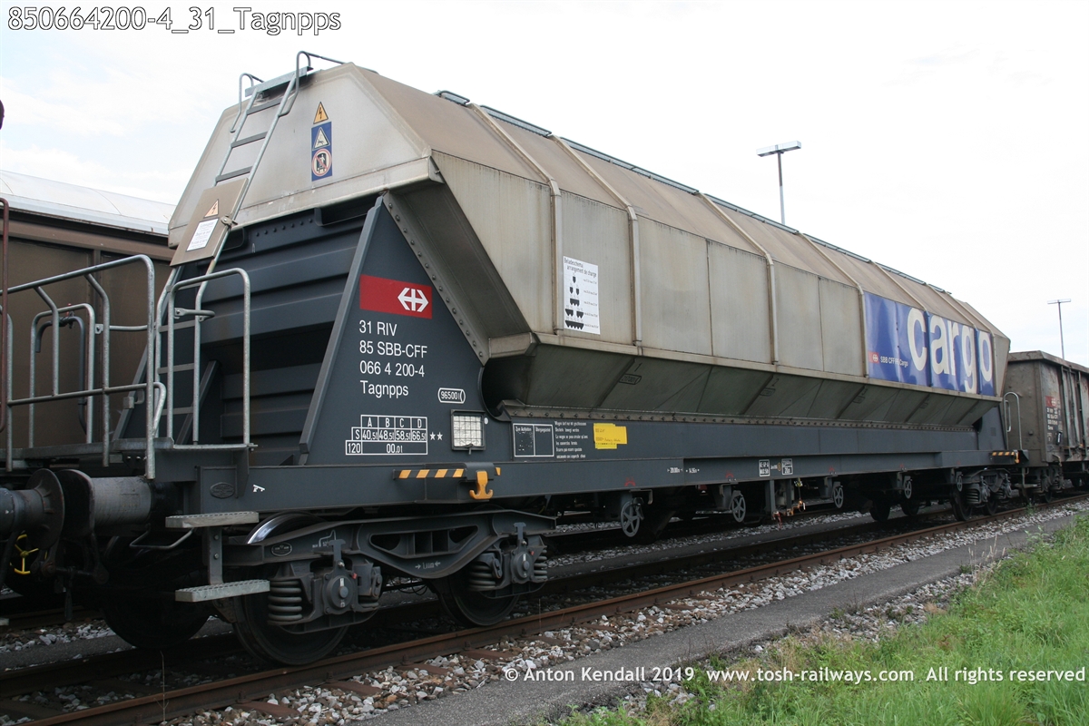 850664200-4_31_Tagnpps.JPG
